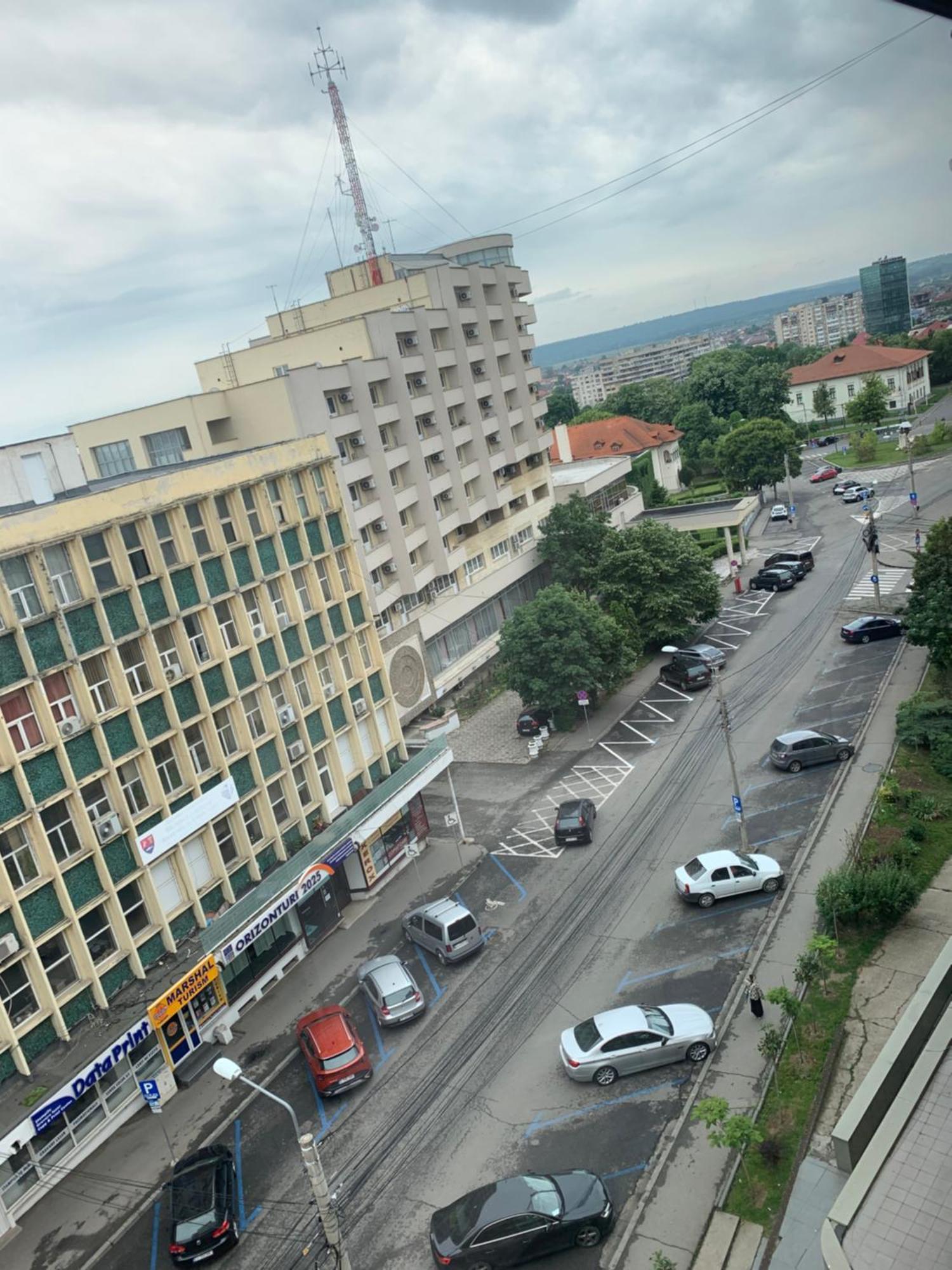 Appartamento Minerva Ultracentral Craiova Esterno foto